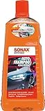 SONAX AutoShampoo Konzentrat (2 Liter) durchdringt und löst Schmutz gründlich,...