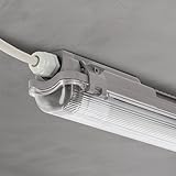 LED Universum Feuchtraumleuchte 120cm IP65 inklusive T8 LED-Röhre 18W 2160...