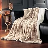 Delindo Lifestyle Webpelzdecke Kingston Creme beige, kuschelige Kunstfell...