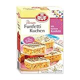 RUF Funfetti-Blechkuchen mit bunten Konfetti-Streuseln, Vanille-Creme und...