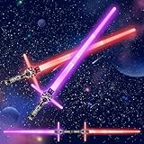Moocuca 2 Stück Lichtschwert Kinder, RGB 7 Farben Led Lightsaber mit Licht und Sound, 2-in-1 Laserschwert Sta Wars Lightsaber für Kinder Cosplay Spielzeug Einziehbares Laserschwert Kinder Partyzubehör